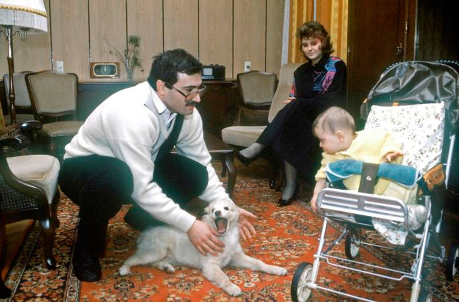With his family, 1992. Sputnik