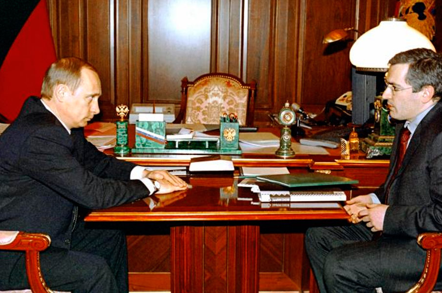 Meeting Putin, 2002. Sputnik